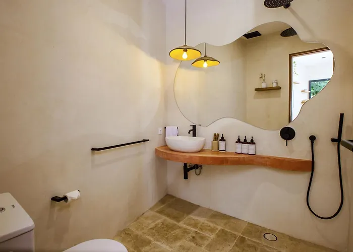 Villa Bali Escapes- And 1 Bedroom
