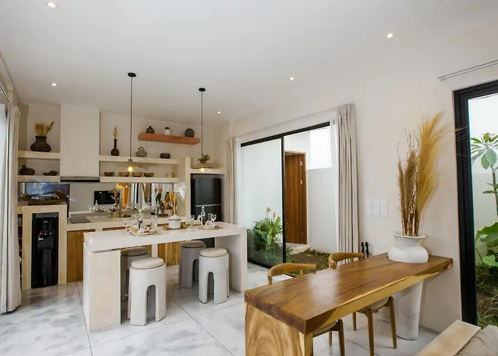 Bali Escapes- And 1 Bedroom Villa *